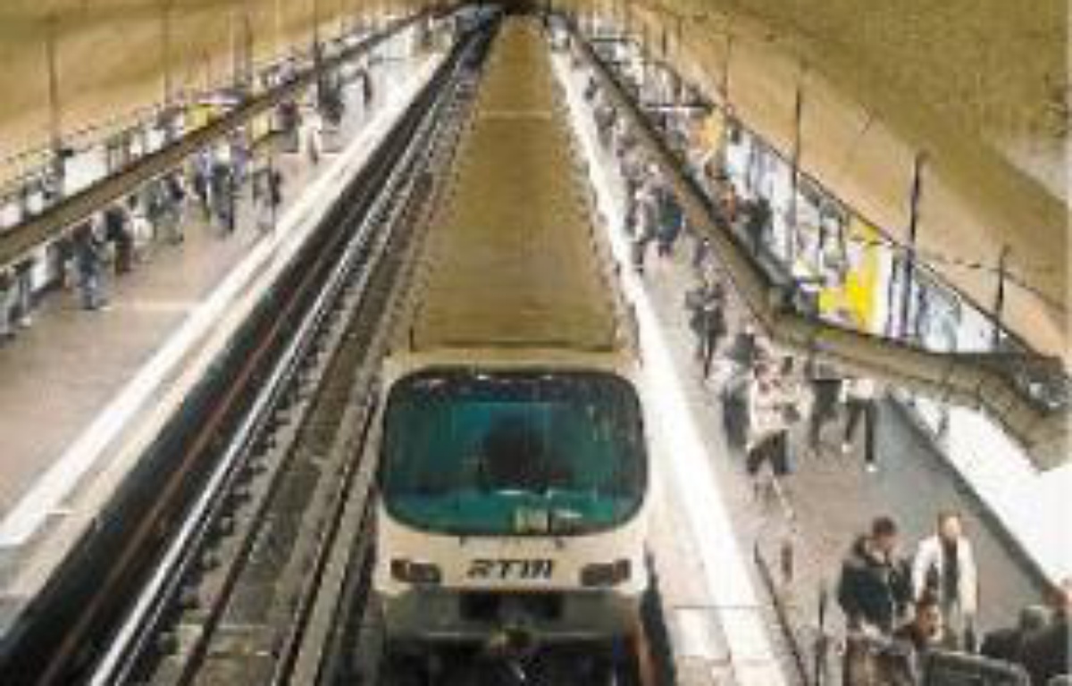 le métro ouvert jusqu