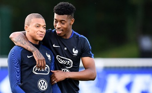 Mbappé et Kimpembe à l'entraînement avec les Bleus