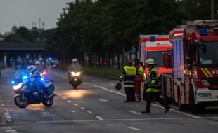 La police a investi le quartier du centre commercial où s'est déroulée la fusillade à Munich, le 22 juillet 2016