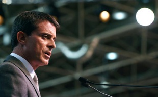 Manuel Valls à Chassieu près de Lyon, le 1er octobre 2015