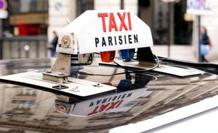 Illustration d'un taxi parisien.