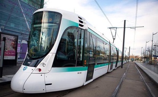 La ligne 2 du tramway à Issy.