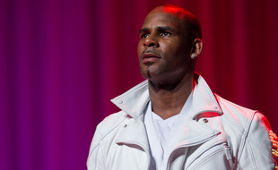 Le chanteur de R&B R. Kelly