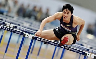 Pékin, désormais seule candidate à l'organisation des Championnats du monde d'athlétisme 2015, s'est néanmoins offert un ambassadeur de prestige avec Liu Xiang, champion olympique 2004 et du monde 2007 du 110 m haies.