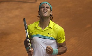 Rafael Nadal, vainqueur de Novak Djokovic, en demi-finale du Master 1.000 de Madrid, le 16 mai 2009.