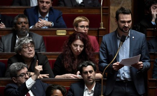 Ugo Bernalicis prend la parole à l'Assemblée Nationale