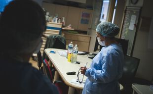 Coronavirus : Plus de 3.400 patients en réanimation (Illustration)
