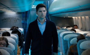 L'acteur Adam Scott joue dans l'épisode «Cauchemar à 30.000 pieds» du nouveau «Twilight Zone», remake d'un des épisodes les plus connus de la série originale.