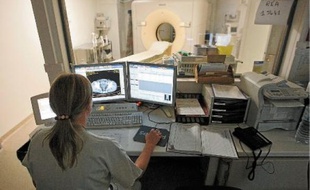 Un scanner du corps entier équivaut pour le patient à la dose que reçoit un travailleur du nucléaire en une année.