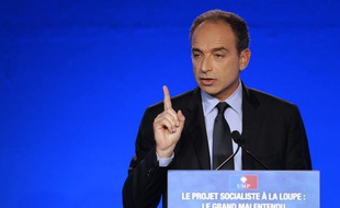 Jean-François Copé lors de la convention UMP contre le programme du PS, le 18 octobre 2011, à Paris.