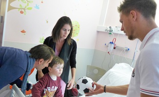 Arnaud Souquet a donné de son temps pour les enfants hospitalisés à Lenval.