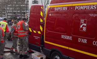 Une fillette de 7 ans a été secourue mercredi après sa chute de la fenêtre d'un appartement au troisième étage en Seine-et-Marne (Illustration).