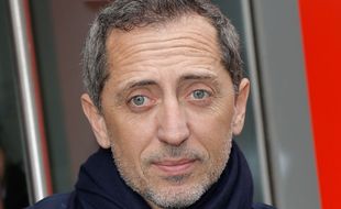Gad Elmaleh pendant la fashion week de Paris le 2 mars 2020