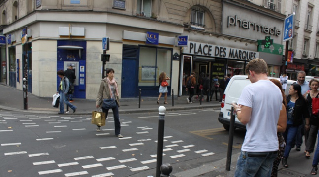 zone de rencontre pieton prioritaire