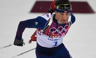 Le Norvégien Ole Einar Bjoerndalen dans la poursuite le 10 février 2014 à Sotchi