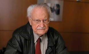 L'éditeur Maurice Nadeau en avril 2003.