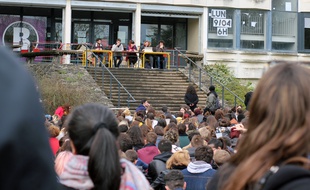 L'assemblée générale étudiante du 10 avril à l'université Rennes 2.