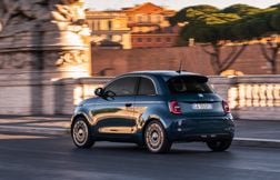 Une Fiat 500 thermique pour 2027
