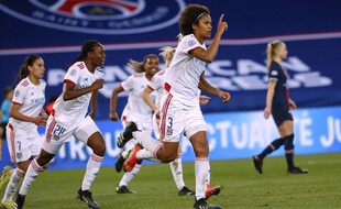 Wendie Renard toujours là pour te sortir du traquenard.