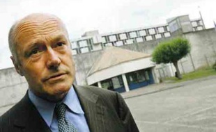 Alain Rousset hier à la prison de Gradignan