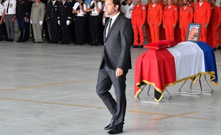 Le ministre de l'Intérieur Christophe Castaner lors de l'hommage au pilote Franck Chesneau