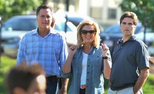 Le fils aîné du prétendant républicain à la Maison Blanche Mitt Romney, Tagg, a lancé d'un ton léger sur une station de radio locale qu'en regardant Barack Obama attaquer verbalement son père lors du débat présidentiel de mardi, il avait eu envie de "lui en mettre une".