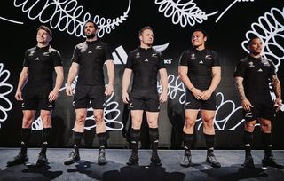 Prends l'avantage grâce au nouveau maillot des All Blacks dédié à