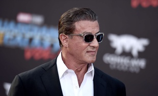 L'acteur Sylvester Stallone est accusé pour la deuxième fois d'agression sexuelle.