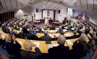 Occultées par l'omniprésence médiatique du mariage homosexuel, les relations entre catholiques et musulmans figuraient à l'agenda de l'Assemblée des évêques à Lourdes où certains ont exprimé leur inquiétude face à "l'émergence d'un anti-islamisme catholique".