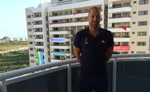 Le joueur français de water polo Thibaut Simon
