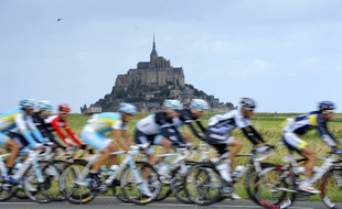 Les coureurs étaient passés au pied du Mont en 2011 lors de l'étape entre Dinan et Lisieux.