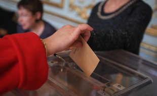 Strasbourg le 29 mars 2015. Illustrations elections departementales second tour