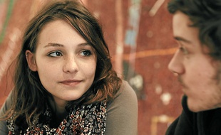 Pauline Parigot joue le rôle d'Audrey, une jeune étudiante qui va se radicaliser.