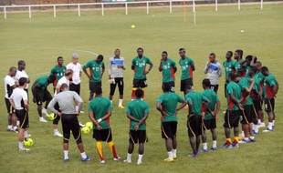 Le vainqueur de Ghana-Mali (20h00) sera qualifié pour les quarts de finale de la CAN-2012, tandis que l'autre match du groupe D (17h00) offrira une session de rattrapage aux deux perdants de la première journée, Botswana et Guinée, samedi à Franceville.