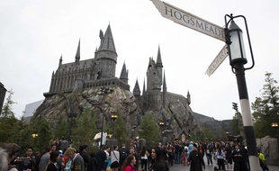 Un parc Harry Potter a ouvert ses portes à Hollywood le 7 avril 2016
