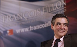 Le "potentiel" électoral de l'ex-Premier ministre François Fillon est plus fort que celui de son rival pour la présidence de l'UMP Jean-François Copé mais aussi que celui de l'ex-chef de l'Etat Nicolas Sarkozy, selon un sondage CSA pour Atlantico et i-Télé.
