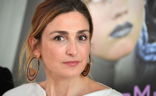 Julie Gayet à Cannes le 17 mai 2017.
