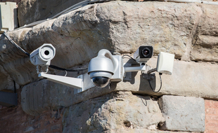 Une des 450 caméras de vidéoprotection en service à Toulouse.