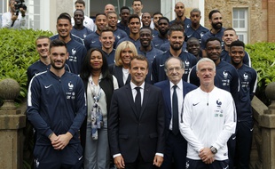 Les Bleus en ordre d'En Marche
