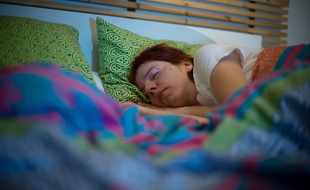 Illustration: Une personne en plein sommeil.