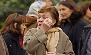 Danièle Delorme aux obsèques de Daniel Gélin, le 4 décembre 2002.