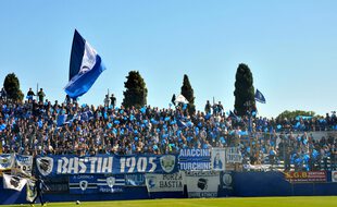 Supporters Bastia - 15.10.2011 - Bastia / Lens - 11e journee Ligue 2
Photo : Michel Maestracci / Icon Sport
