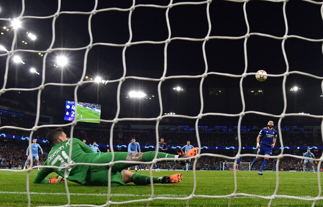 City - Real Madrid : Qu'est-il passé par la tête de Benzema pour tenter cette Panenka de zinzin ?