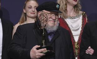 George R. R. Martin lors de la cérémonie des Emmys Awards en 2019 à Los Angeles.