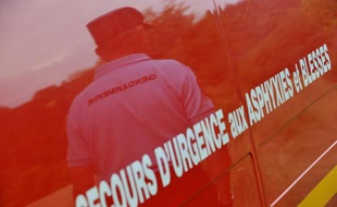 L'homme a été transporté à l’hôpital dans un état grave.