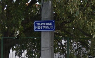 La traverse des pieds tanqués à La Ciotat dans les Bouches-du-Rhône