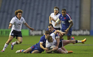 Les Français ne trouvent pas l'ouverture à Murrayfield.