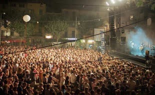 Le festival des Nuits du Sud prend place dans la vieille ville de Vence.
