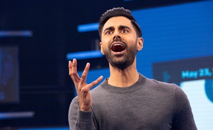 Hasan Minhaj anime «Un patriote américain» sur Netflix.