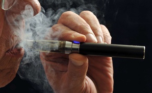 Certains utilisateurs ne supportent pas la cigarette électronique.